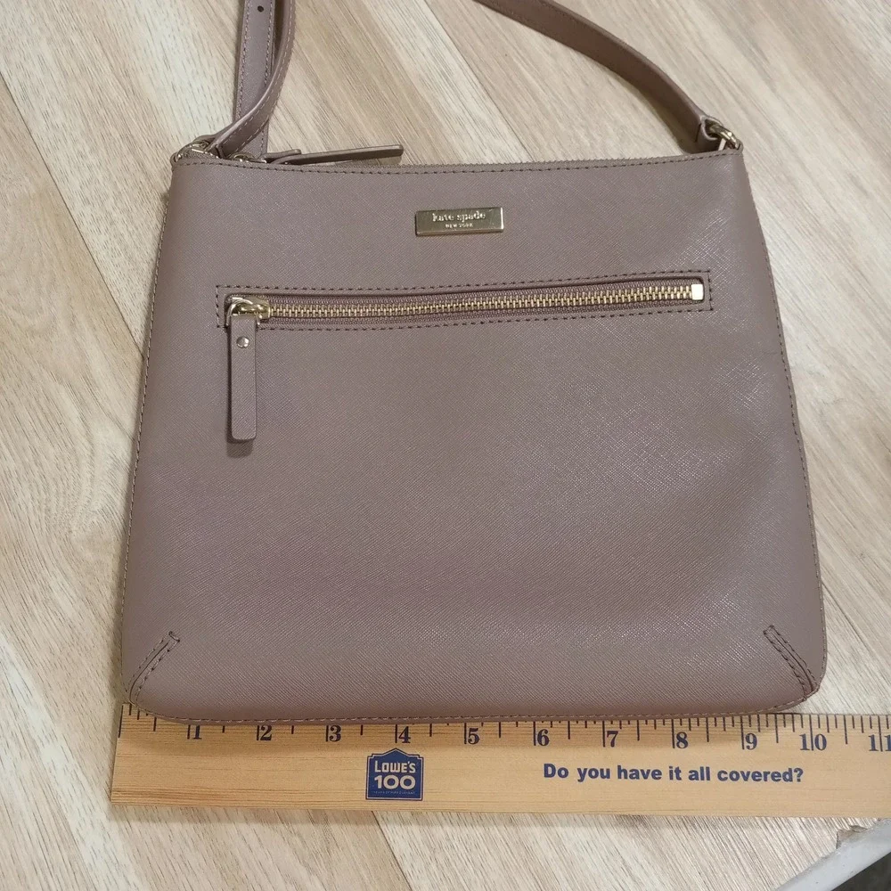 Kate Spade New York Mauve Taupe Laurel Way Rima Crossbody Bag Gold Hardware